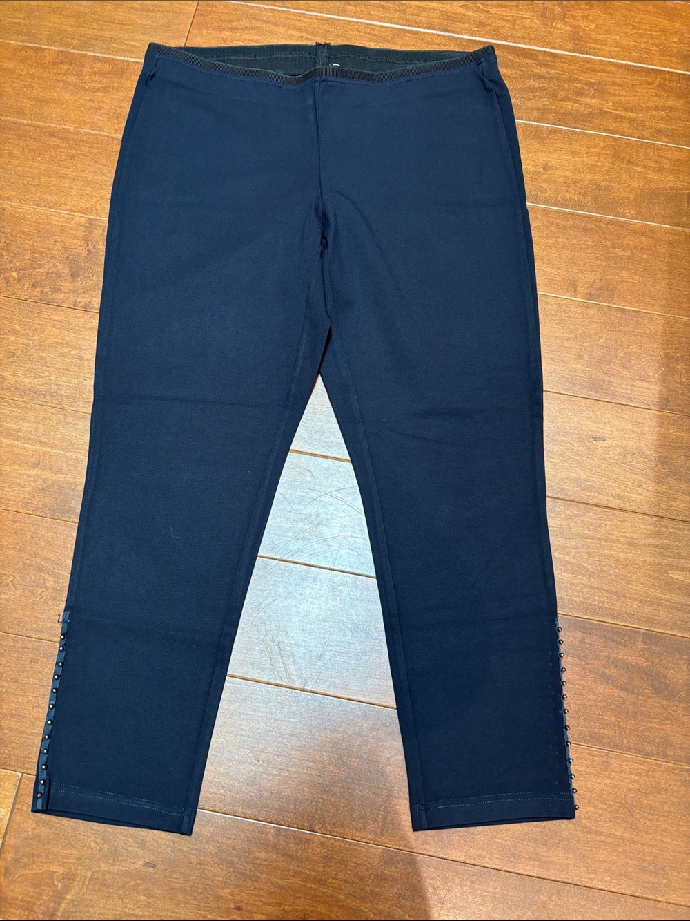 Black Skinny trousers with Side Stud Detail - Women's